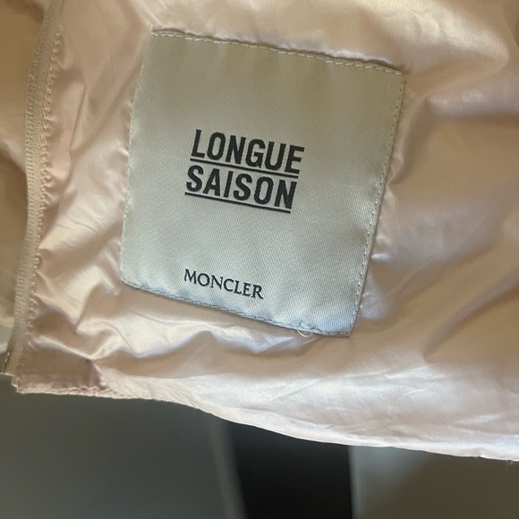 Kids Moncler down jacket with hood - Picture 6 of 9